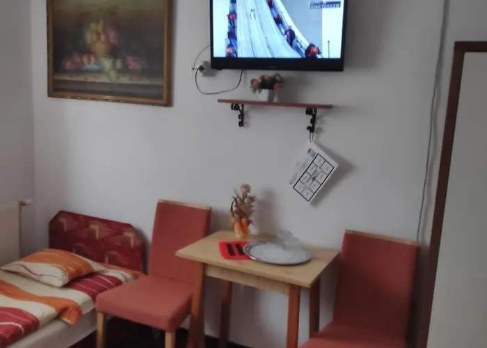 Herkules Panzió Gasthof